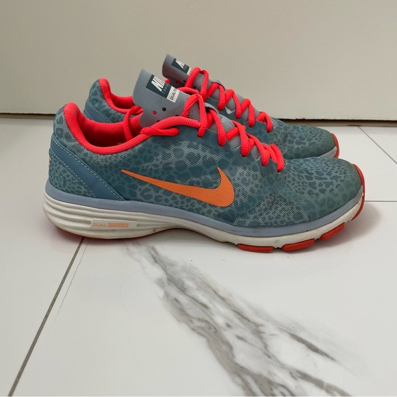 Nike Dual Fusion TR Training Workout Active Sneakers Shoes - Picture 1 of 5